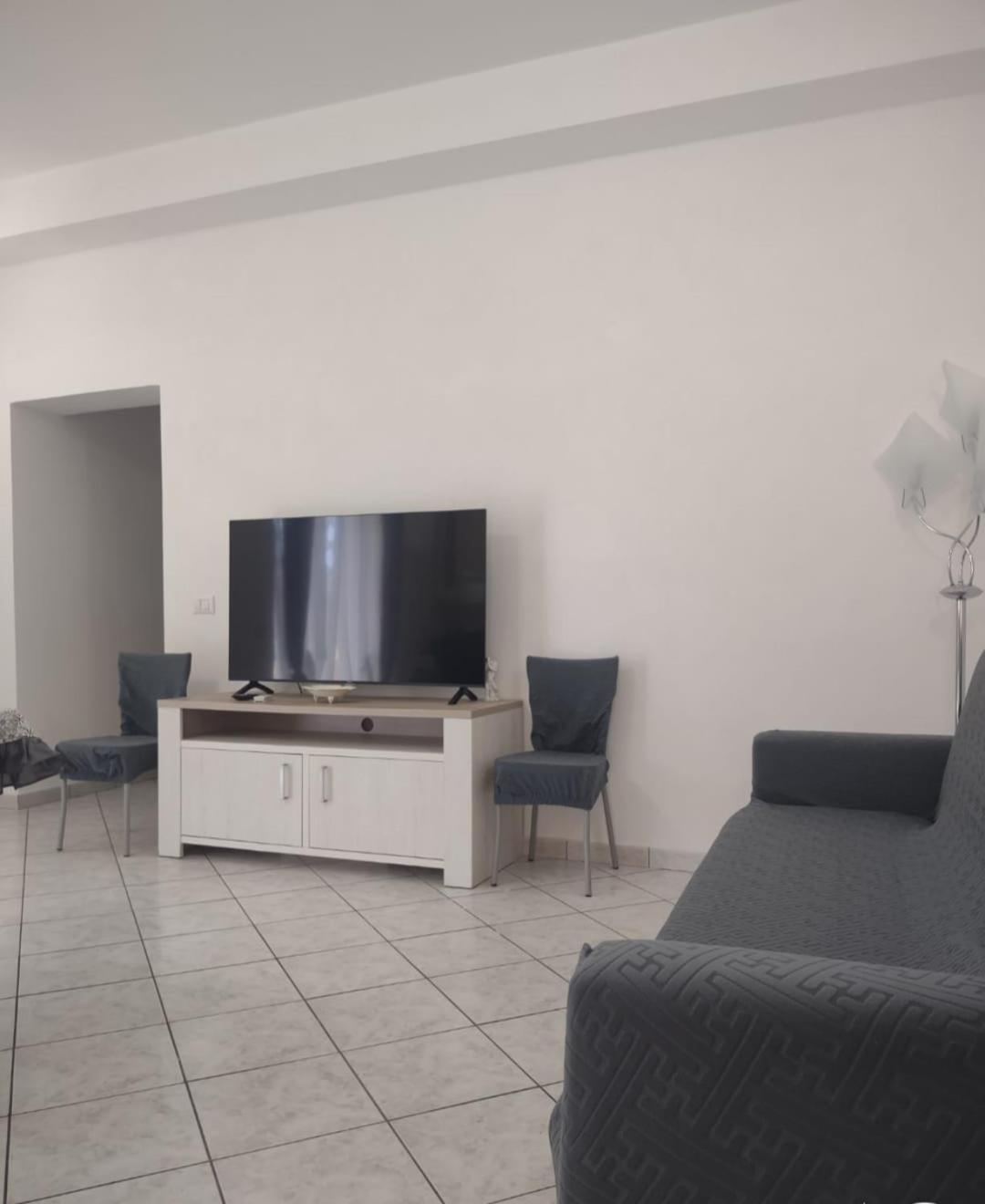 Lizzies Hus Apartment Fiumicino Exterior photo